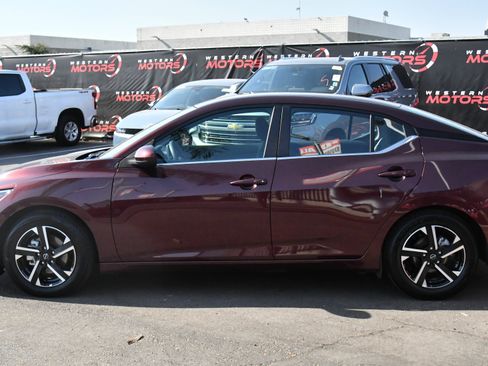 Used 2025 Nissan Sentra SV FWD image 4