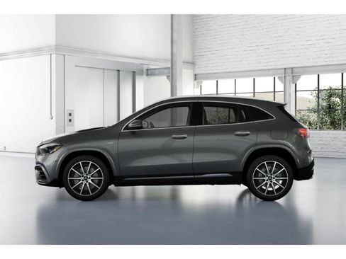 New 2026 Mercedes-Benz GLA 35 AMG 4MATIC image 33