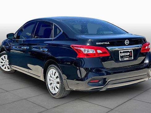 Used 2019 Nissan Sentra S FWD image 12