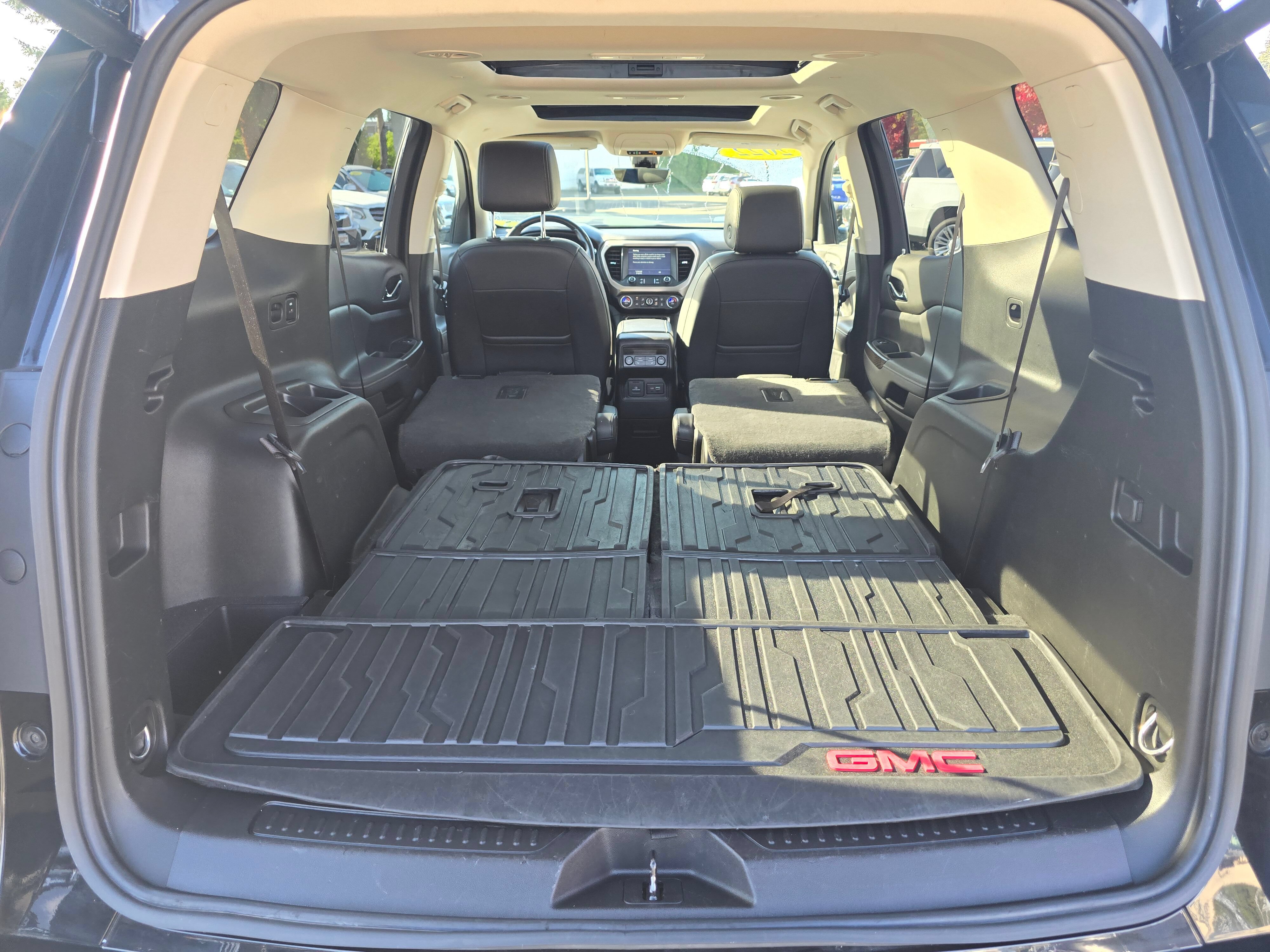 Used 2022 GMC Acadia Denali w/ Denali Ultimate Package AWD/4WD image 14