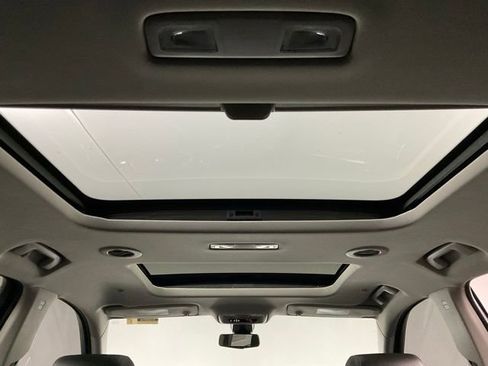 Certified 2021 Chevrolet Traverse Premier w/ Redline Edition AWD/4WD image 35