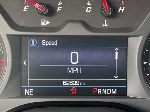 Used 2019 Chevrolet Camaro LT RWD image 12