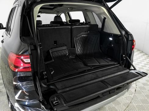 Used 2021 BMW X7 xDrive40i w/ Cold Weather Package AWD/4WD image 65