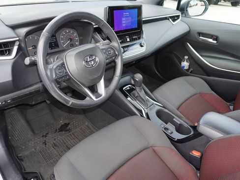 Used 2024 Toyota Corolla SE image 5