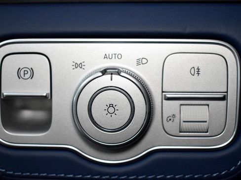 Certified 2026 Mercedes-Benz Maybach GLS 600 4MATIC image 47