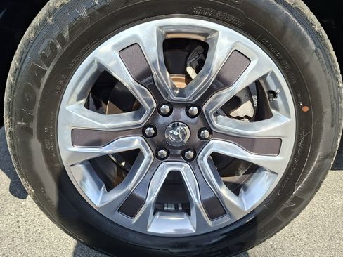 Used 2024 RAM 1500 Limited AWD/4WD image 28