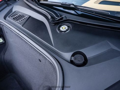 Used 2023 Chevrolet Corvette Stingray Premium Conv w/ Z51 Performance Package RWD image 80