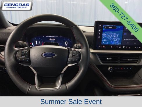 Used 2025 Ford Explorer ST-Line w/ ST-Line Street Pack AWD/4WD image 20