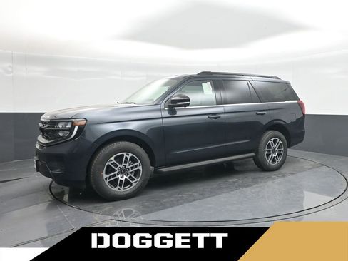 New 2026 Ford Expedition Active RWD image 1