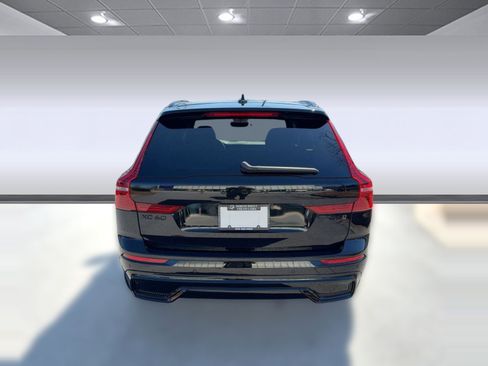 Certified 2024 Volvo XC60 B5 Ultimate image 10