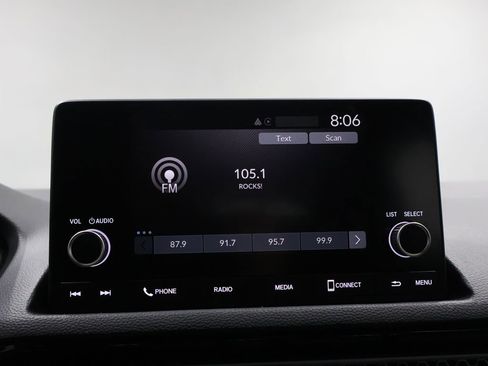 Used 2025 Honda Civic Sport image 26