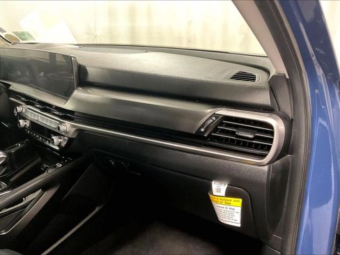 Used 2024 Kia Telluride S w/ S Sunroof Package image 13