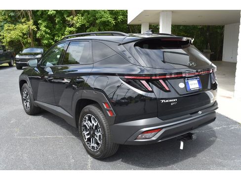New 2025 Hyundai Tucson XRT image 3
