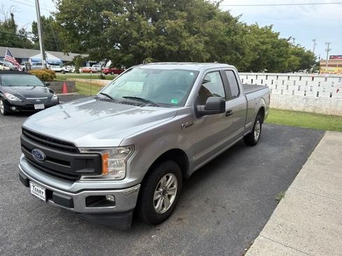 Used 2020 Ford F150 XL w/ Equipment Group 101A Mid RWD image 3
