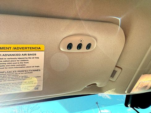 Used 2014 Lincoln MKX AWD w/ Equipment Group 102A image 74