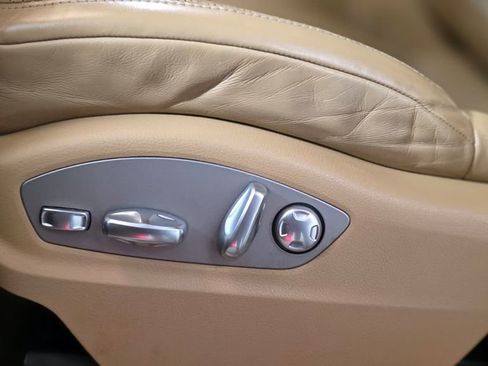 Used 2018 Porsche Macan S image 19