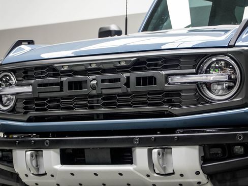 Used 2023 Ford Bronco Raptor AWD/4WD image 2