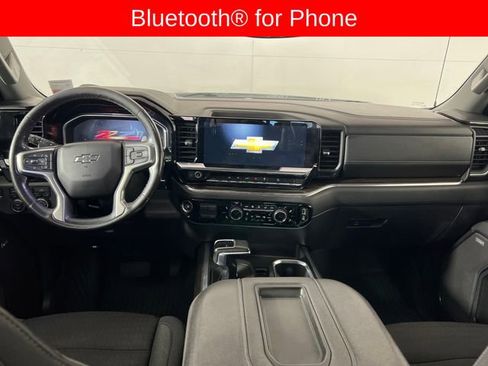 Used 2022 Chevrolet Silverado 1500 RST image 13