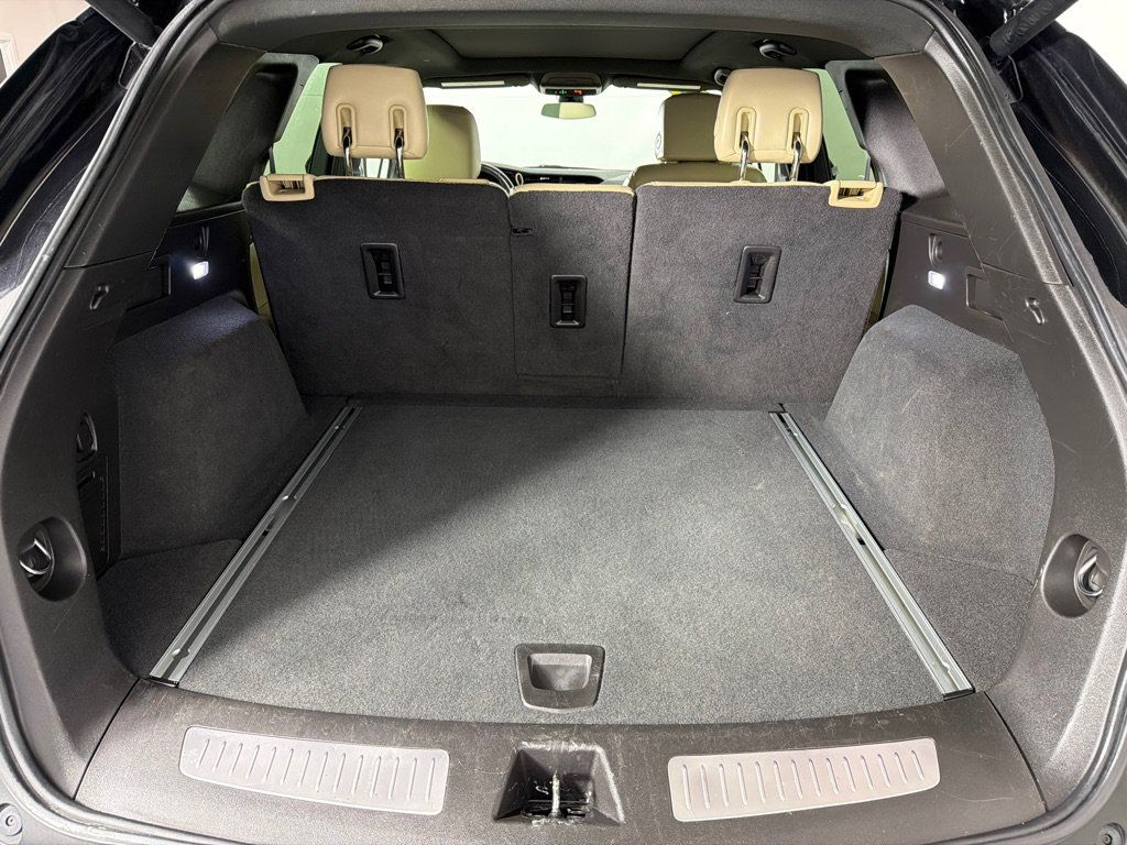 Used 2019 Cadillac XT5 Luxury AWD/4WD image 19