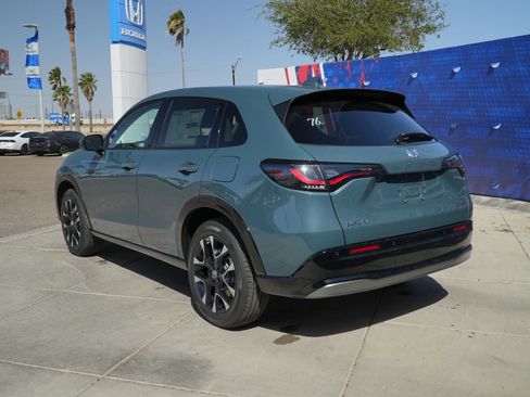 New 2026 Honda HR-V EX-L image 9