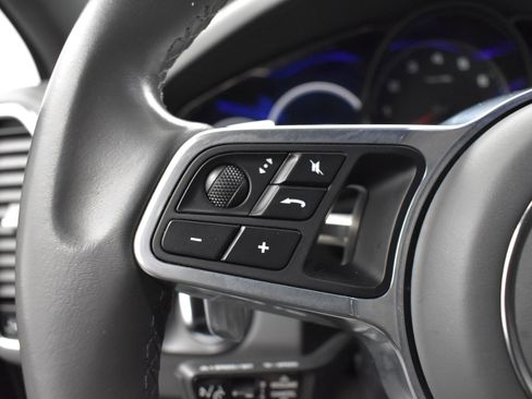 Used 2021 Porsche Cayenne S w/ Premium Package Plus AWD/4WD image 6