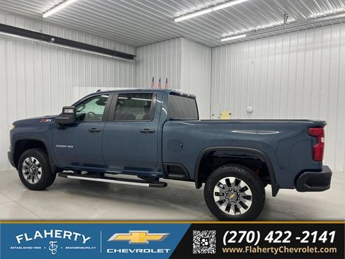 New 2026 Chevrolet Silverado 2500 Custom w/ Custom Value Package AWD/4WD image 5