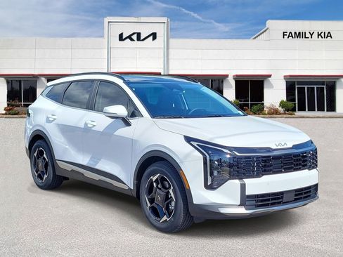 New 2026 Kia Sportage EX w/ EX Panorama Roof Package FWD image 1