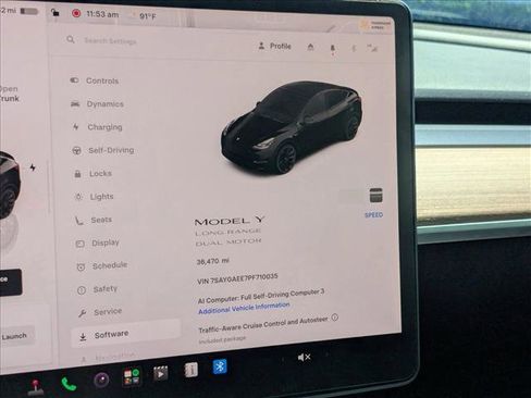 Used 2023 Tesla Model Y Long Range AWD/4WD image 3