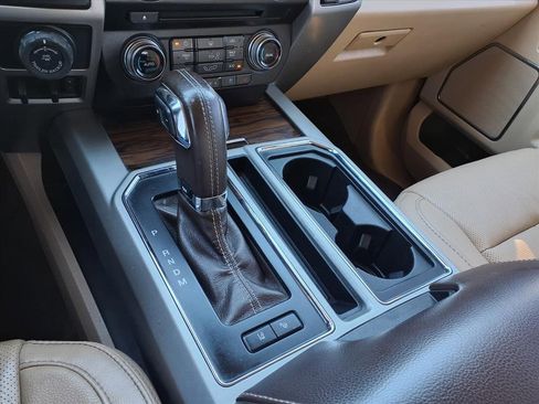 Used 2018 Ford F150 Lariat w/ Equipment Group 502A Luxury image 29