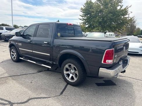 Used 2018 RAM 1500 Laramie w/ Convenience Group AWD/4WD image 5