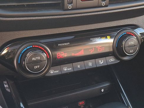 Used 2022 Kia Forte GT w/ GT2 Package image 16