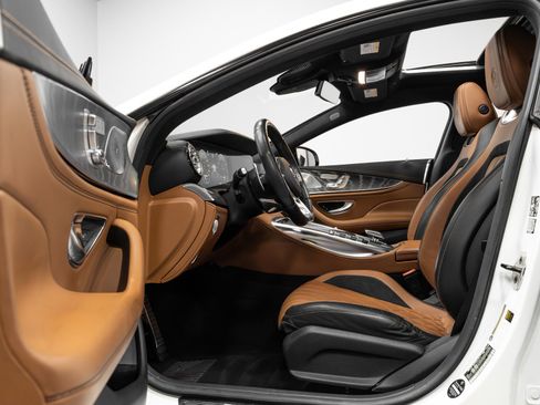 Used 2019 Mercedes-Benz AMG GT 63 S w/ Driver Assistance Package image 5