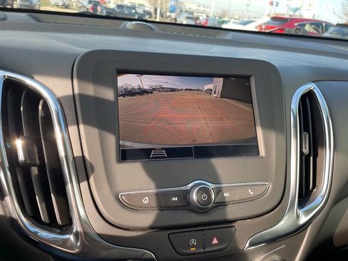 Used 2023 Chevrolet Equinox LT w/ LPO, Floor Liner Package image 19