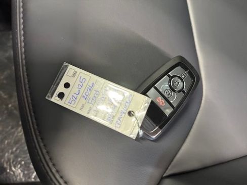 Used 2026 Ford Maverick Lariat w/ Black Appearance Package AWD/4WD image 26