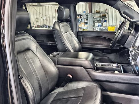 Used 2020 Ford Expedition Limited RWD image 33