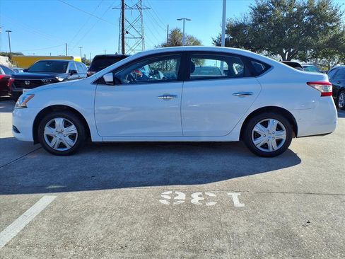 Used 2015 Nissan Sentra SV image 22