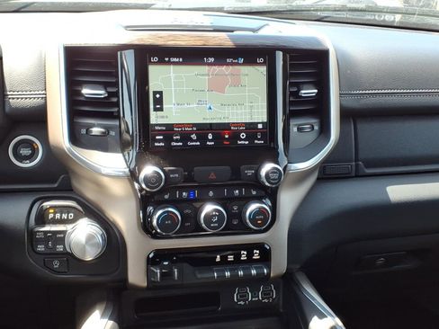 Used 2020 RAM 1500 Laramie AWD/4WD image 13