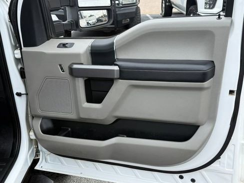 Used 2020 Ford F250 XLT w/ FX4 Off-Road Package AWD/4WD image 31