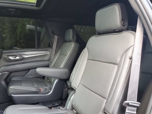 Used 2021 GMC Yukon Denali AWD/4WD image 11