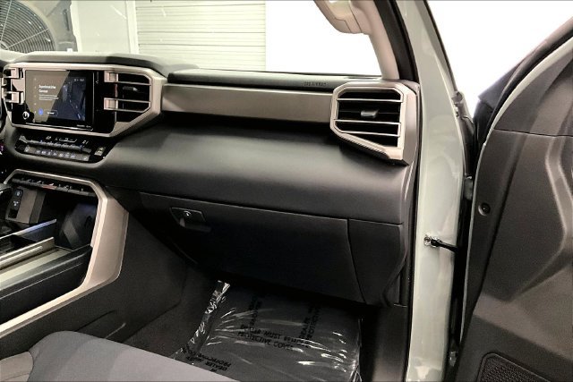 Used 2024 Toyota Sequoia SR5 w/ TRD Off-Road Package AWD/4WD image 18