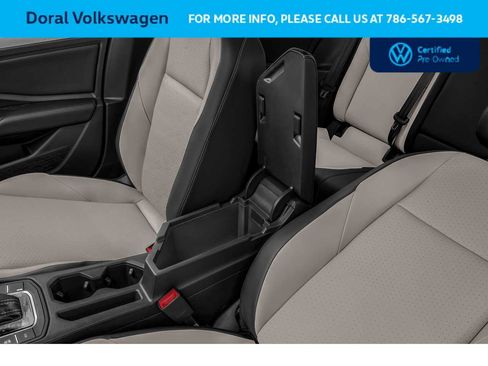Used 2019 Volkswagen Jetta R-Line image 10