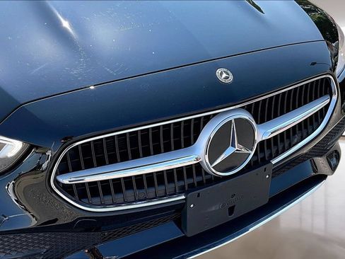 Used 2025 Mercedes-Benz C 300 4MATIC Sedan image 30