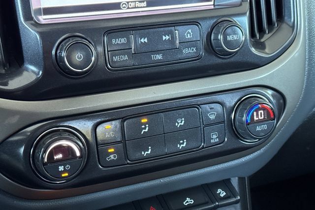 Used 2017 Chevrolet Colorado Z71 AWD/4WD image 30