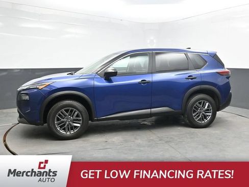 Used 2023 Nissan Rogue S AWD/4WD image 3