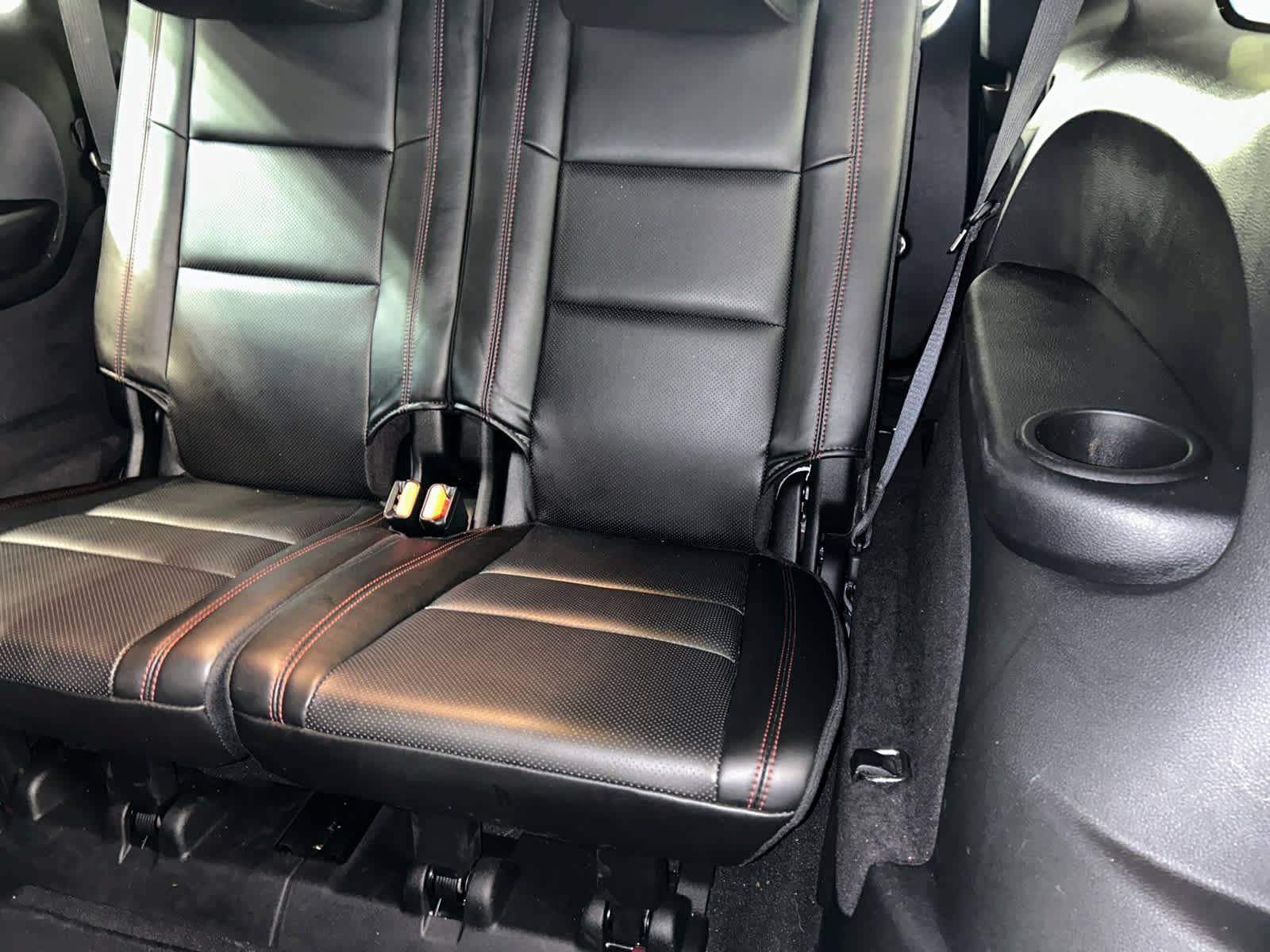 Used 2023 Dodge Durango R/T w/ Tow 'N Go Package AWD/4WD image 14