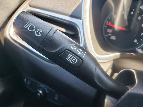 Used 2020 Chevrolet Equinox LT AWD/4WD image 28