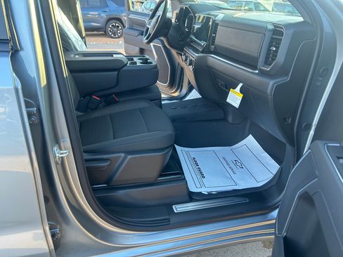 New 2026 Chevrolet Silverado 1500 LT image 24