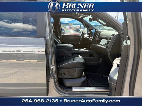 New 2026 RAM 2500 Limited image 16