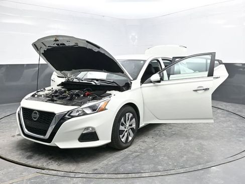 Used 2021 Nissan Altima 2.5 S image 34