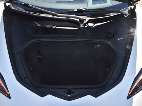 Used 2022 Chevrolet Corvette Stingray w/ Z51 Performance Package image 37